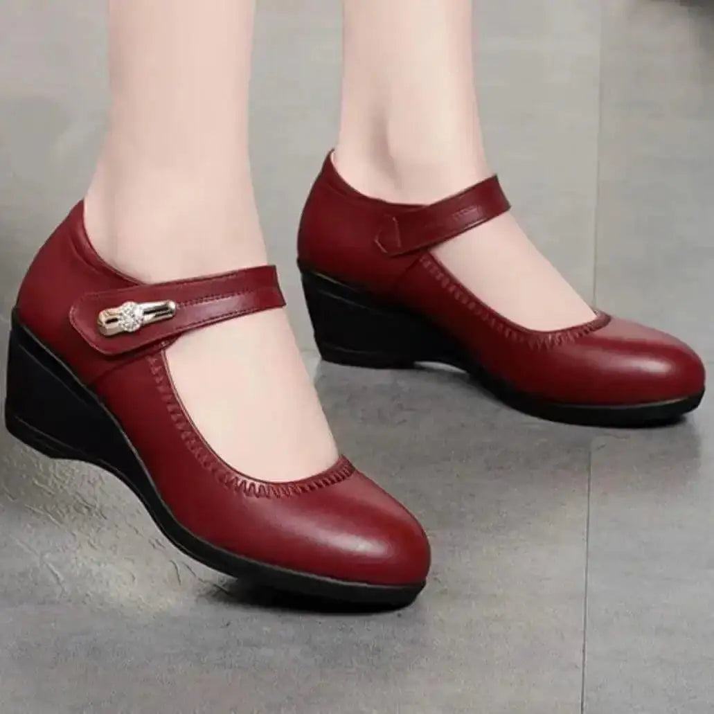 zapatos-de-piel-con-punta-redonda